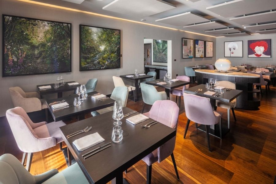 Blas Restaurant At Twr y felin Hotel